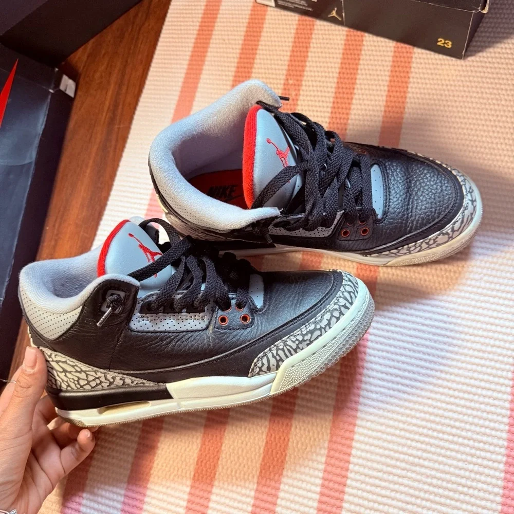 Air Jordan Retro 3 OG - Picture 5 of 14